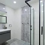 公寓式酒店 Gold Lion 4*