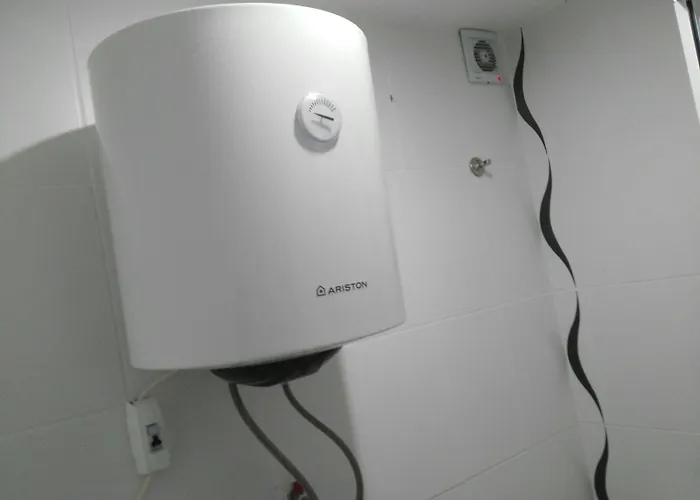 Gold Lion Lägenhetshotell 4*