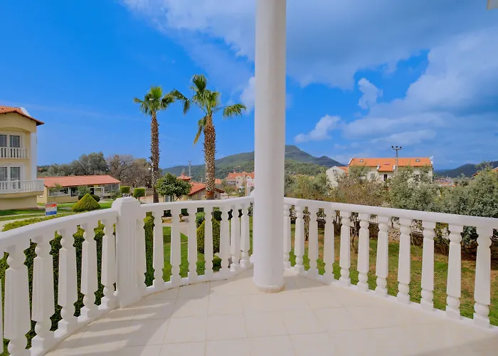 Gold Lion Lägenhetshotell 4*