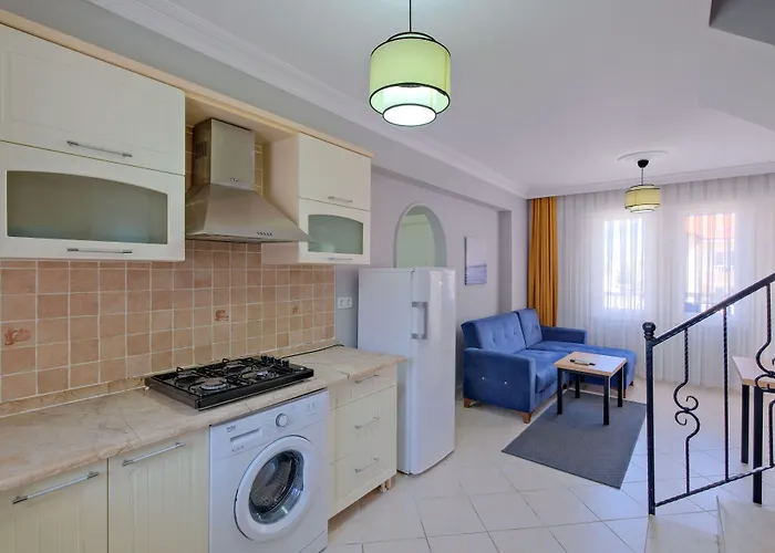 Gold Lion Lägenhetshotell 4*