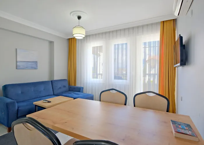 Lägenhetshotell Gold Lion 4*