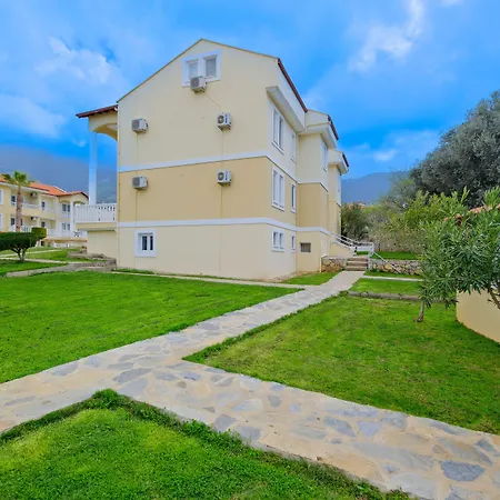 Gold Lion Apart Otel 4*