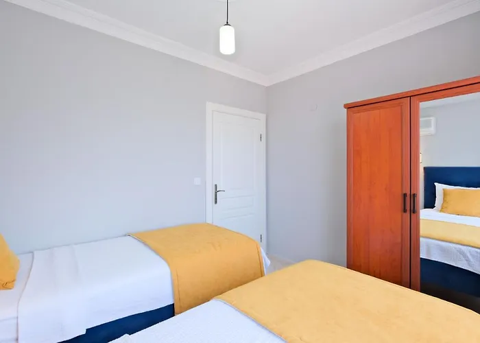 Gold Lion Ölüdeniz