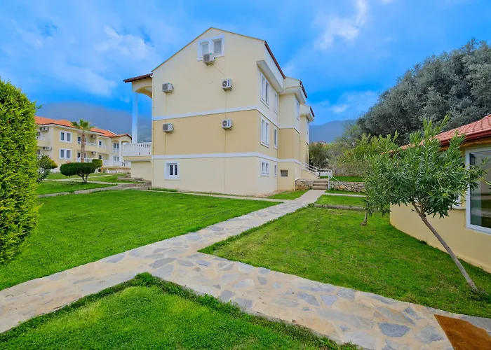 Gold Lion Apart Otel 4*